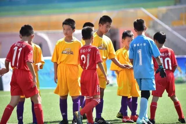 奥运会图欧组合0-2不敌丹麦组合 国羽一日遭2败